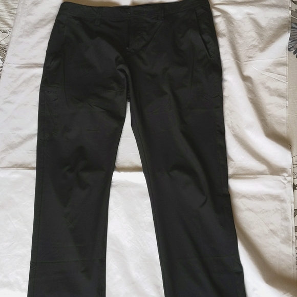 Volcom Other - Black lightweight slacks